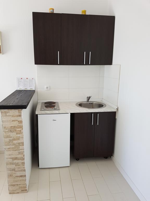 Avdiu Apartment Улцин Екстериор снимка